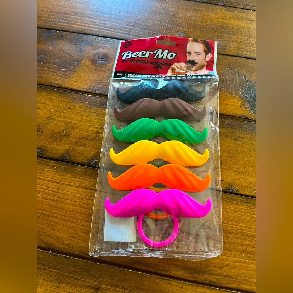 Beer Mo - Moustache Bottle Identifiers